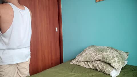 Snapshot of soulmanager69 chatting on 09/20/25, 04:41 soulmanager69 online show from 09/20/25, 04:41