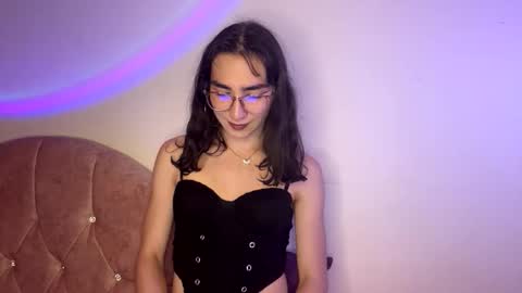 Snapshot of soulmate_aura chatting on 11/02/25, 02:58 Soul Aura online show from 11/02/25, 02:58