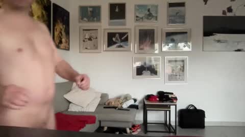 soumisanal2013 online show from 04/02/26, 06:44