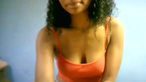 sourayaa online show from 04/19/26, 08:02