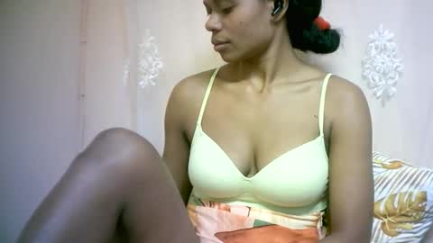 sourayaa online show from 05/14/26, 08:32