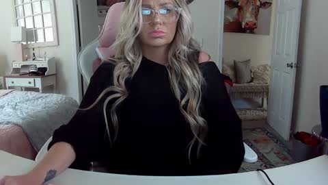 Your Barbii online show from 02/11/25, 02:57