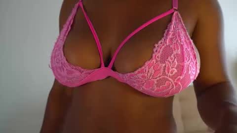 sow_fitt online show from 11/19/25, 12:38