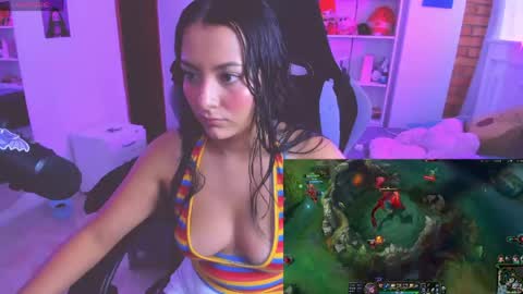 Snapshot of soy___lili chatting on 05/30/26, 04:59 Lili online show from 05/30/26, 04:59