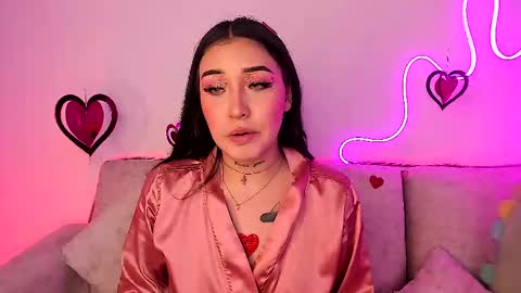 soy_camila_ online show from 02/14/25, 07:12
