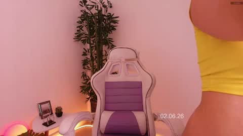 Snapshot of soy_mariana_ chatting on 06/03/26, 02:03 M A R I A N A online show from 06/03/26, 02:03
