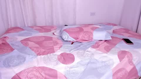 Snapshot of soy_naty_rose3 chatting on 02/02/25, 10:17 Naty online show from 02/02/25, 10:17