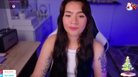 Luisa    online show from 01/16/26, 09:41