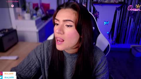 Luisa    online show from 04/15/26, 09:37