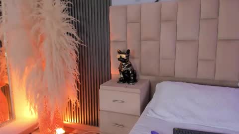 Camila Ortiz online show from 02/24/26, 09:57