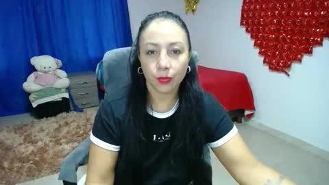 soy Elena online show from 02/19/26, 11:17