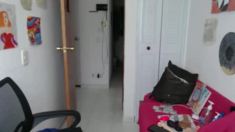 Snapshot of soynanabela chatting on 10/20/25, 08:09 Nana Bela  online show from 10/20/25, 08:09