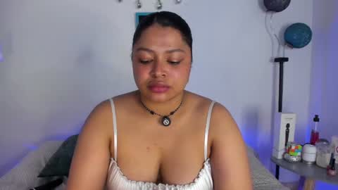 Snapshot of soynerea chatting on 07/22/26, 04:21 online show from 07/22/26, 04:21