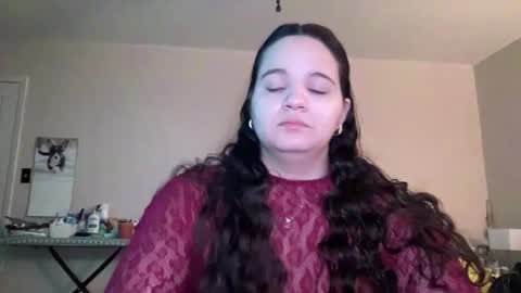 Soyoceanne online show from 12/20/25, 04:58