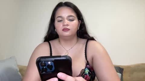 Soyoceanne online show from 03/28/26, 02:00