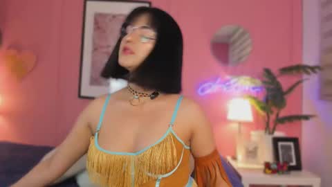 Aleja online show from 11/01/25, 06:26