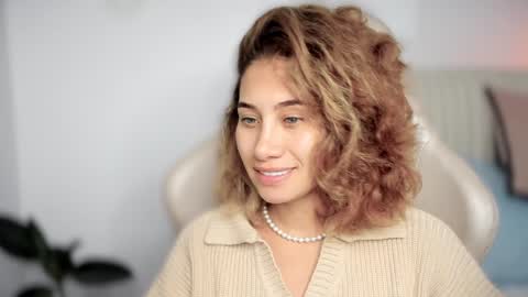 brisa  s online show from 12/30/24, 03:47