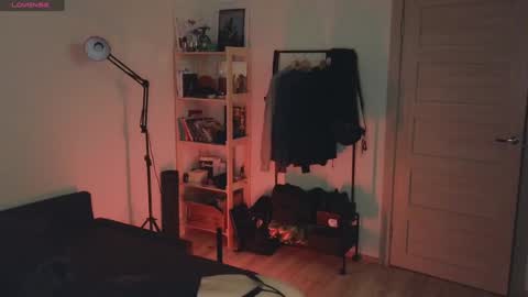 Roxy online show from 12/20/24, 07:07