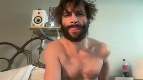 TrndSettrz online show from 01/19/25, 04:46