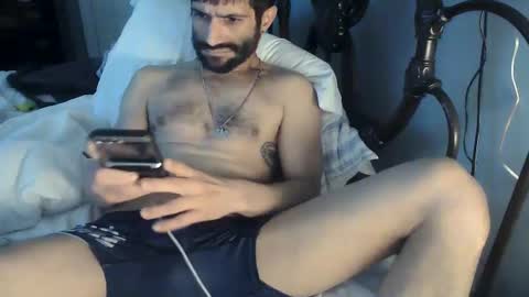 TrndSettrz online show from 02/10/25, 07:47