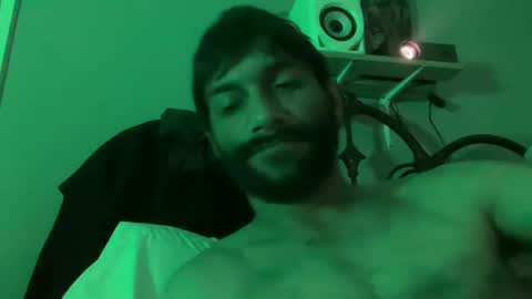 TrndSettrz online show from 02/16/25, 07:48