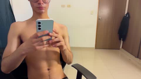 Roger online show from 09/15/25, 09:53