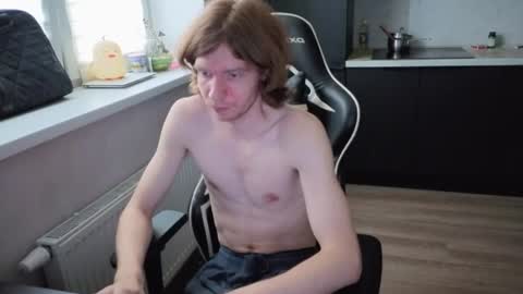 Snapshot of spaisenok chatting on 06/27/26, 06:07 Mike online show from 06/27/26, 06:07