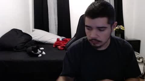 spanishcouple4255 online show from 10/26/25, 01:00