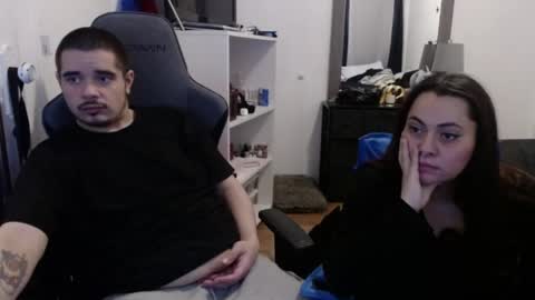 spanishcouple4255 online show from 03/22/26, 09:40