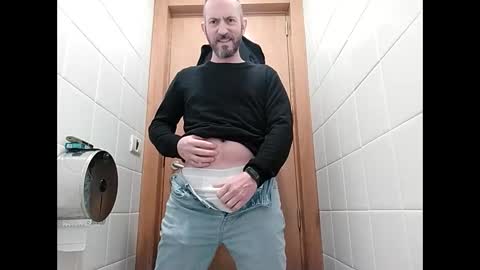 Snapshot of spanishharddick chatting on 02/13/25, 05:58 Manu online show from 02/13/25, 05:58