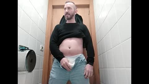 Snapshot of spanishharddick chatting on 02/14/25, 06:02 Manu online show from 02/14/25, 06:02