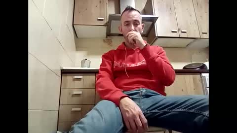 Snapshot of spanishharddick chatting on 09/15/25, 08:14 Manu online show from 09/15/25, 08:14