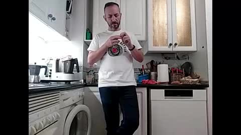 Snapshot of spanishharddick chatting on 10/01/25, 09:59 Manu online show from 10/01/25, 09:59