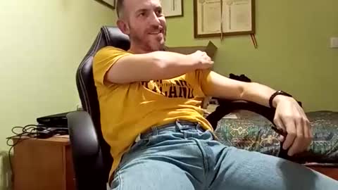 Snapshot of spanishharddick chatting on 11/20/25, 09:14 Manu online show from 11/20/25, 09:14