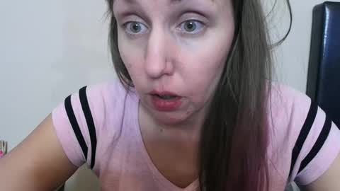 Tip 1 token  Follow me on instagram  Sparkle pinuppp online show from 02/07/25, 08:33