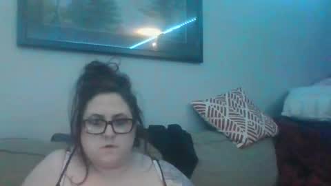 Snapshot of sparklelove69 chatting on 04/27/26, 11:08 Scottietee online show from 04/27/26, 11:08
