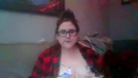 Snapshot of sparklelove69 chatting on 05/07/26, 07:58 Scottietee online show from 05/07/26, 07:58