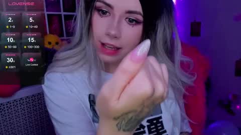  SparkleMona  online show from 02/10/25, 02:08