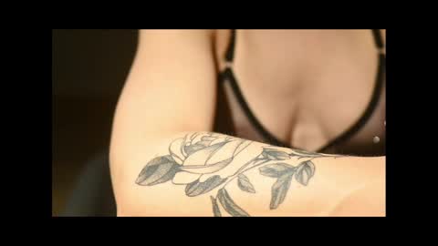 Suzy online show from 03/10/25, 10:24