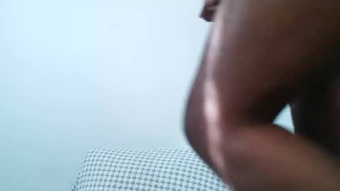 Soleil online show from 10/06/25, 07:11