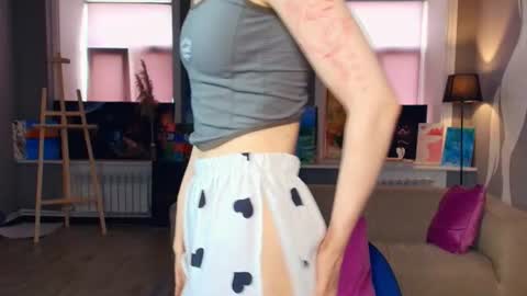 Kate online show from 06/29/26, 10:15