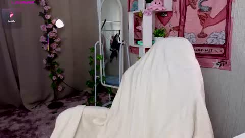 Nika online show from 06/27/26, 12:04