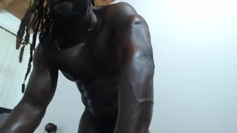 specialchocolathot online show from 06/17/26, 10:39