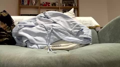 Dany online show from 12/14/25, 02:33