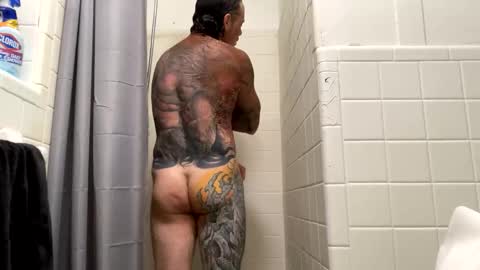 specter1972 online show from 11/23/25, 05:07