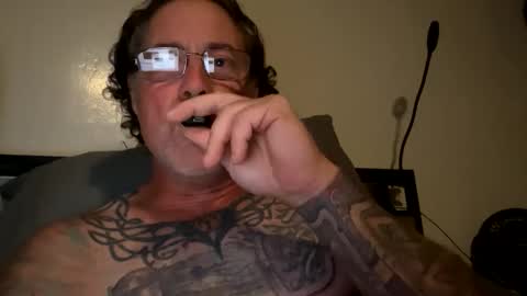 specter1972 online show from 11/30/25, 12:58