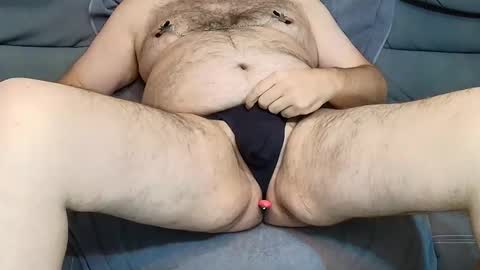 Snapshot of sph_edger69 chatting on 10/14/25, 05:36 sph edger online show from 10/14/25, 05:36