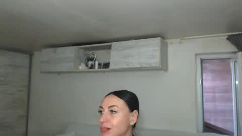 Snapshot of spicemint chatting on 05/24/26, 04:34 Carla online show from 05/24/26, 04:34