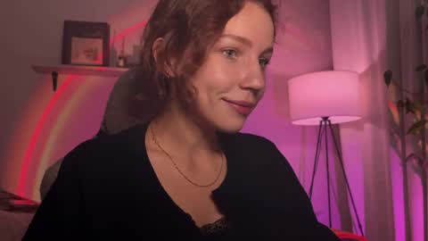 spicy___caramel online show from 10/18/25, 04:52