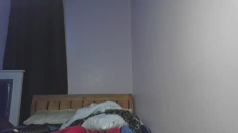 Snapshot of spicy_cherrie chatting on 05/09/26, 06:57 cherrie online show from 05/09/26, 06:57